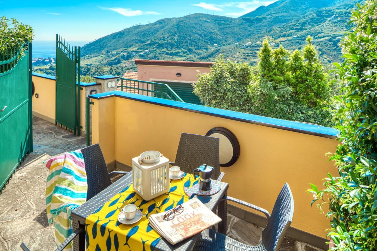 Villa Dell'Erta - Levanto Montale  Exteriör bild